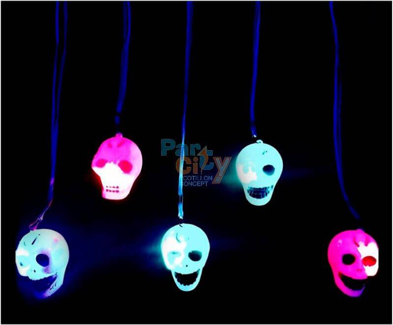 COLGANTE CALAVERA LUMINOSO x60