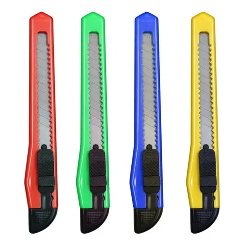 CUTTER CHICO 12 CM COLORES SURTIDOS