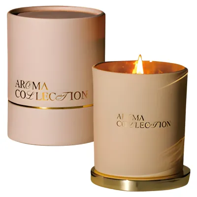 VELA AROMÁTICA COLOR ROSA CON DETALLES DORADOS X3 UNIDADES